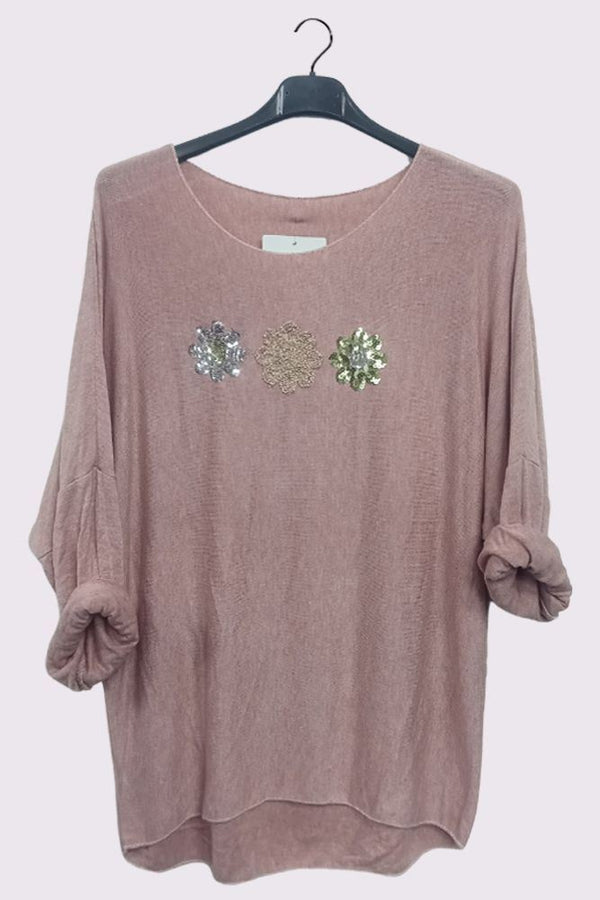 3 Flower Sequin Embroidered Detailing Slight Diphem Top